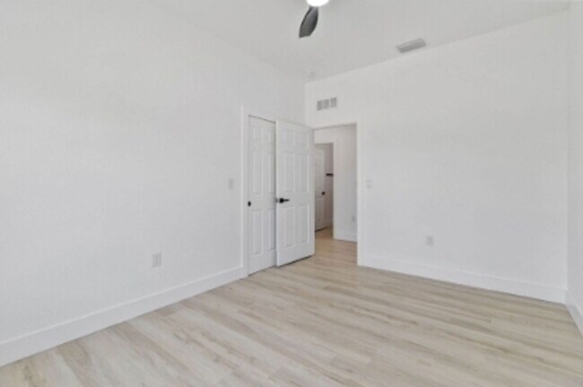 Building Photo - 8249 Dimstead St