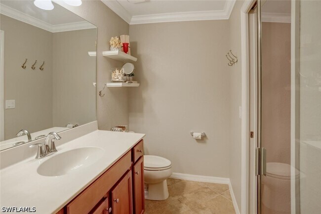 Building Photo - 9731 Acqua Ct