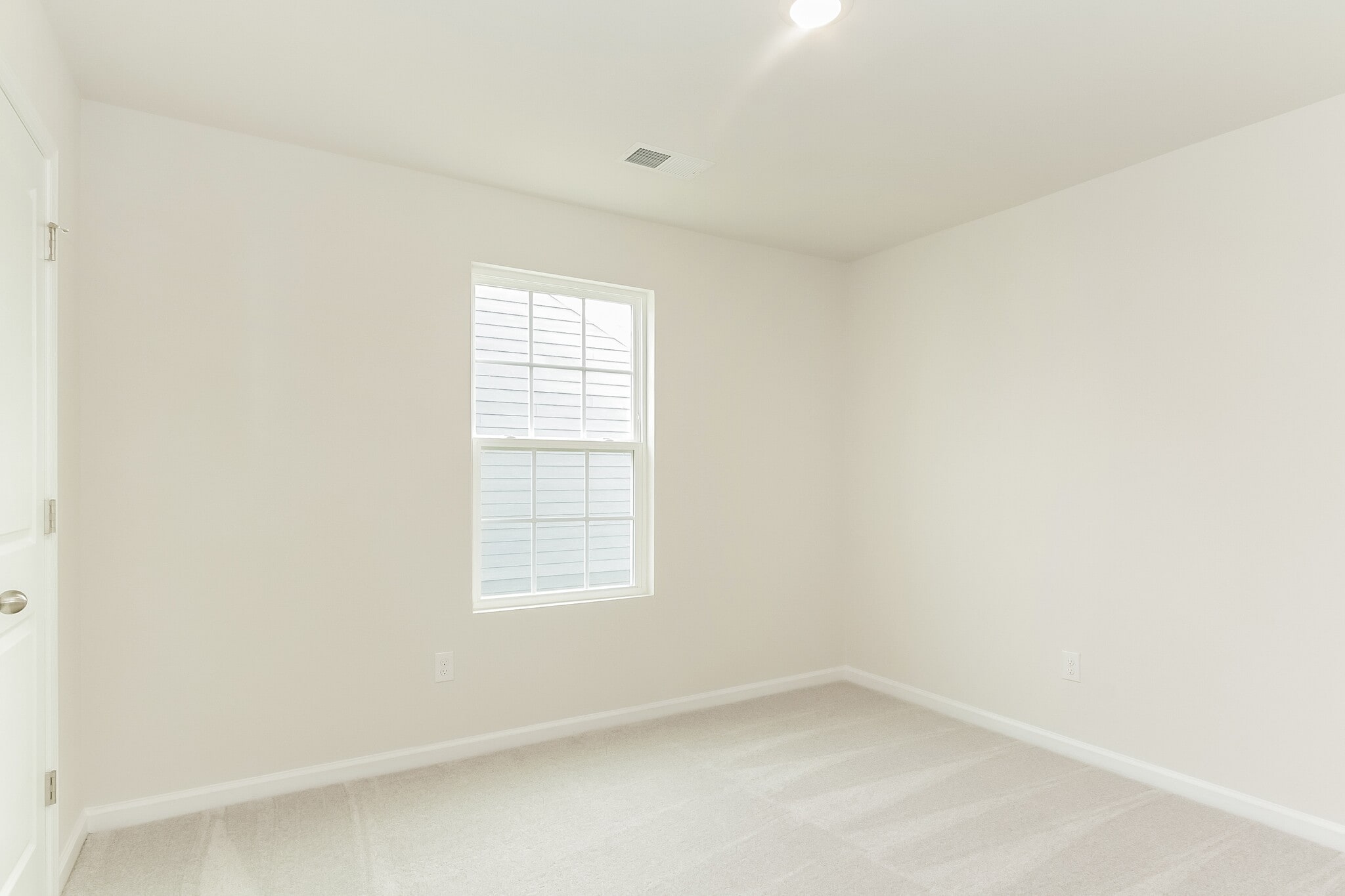 Building Photo - 2801 Oldfield Dr