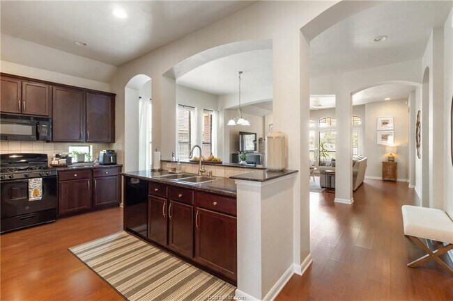 Building Photo - 4205 Cripple Creek Ct