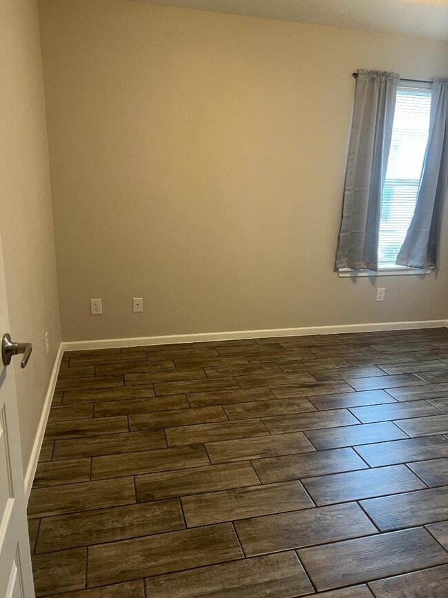 Building Photo - 1309 Alta Vista Dr