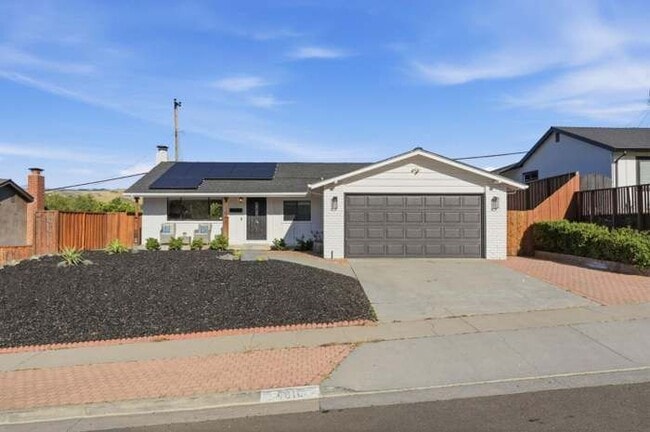 Building Photo - 4610 Capitola Ave