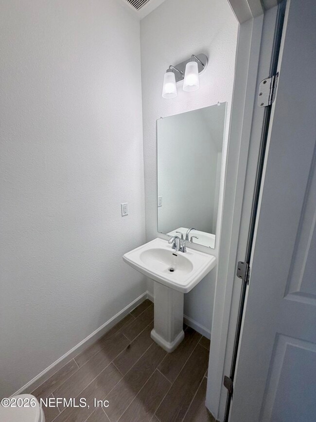 Building Photo - 2113 Windward Cay Ln