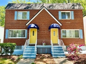 Building Photo - 1179 Lynmoor Dr NE