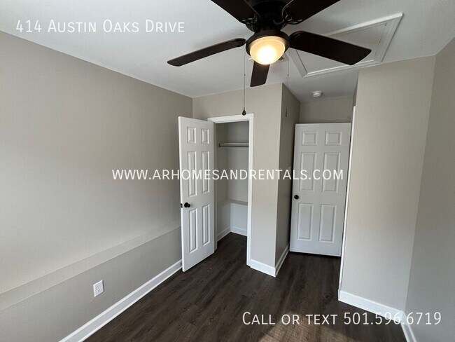 Building Photo - 414 Austin