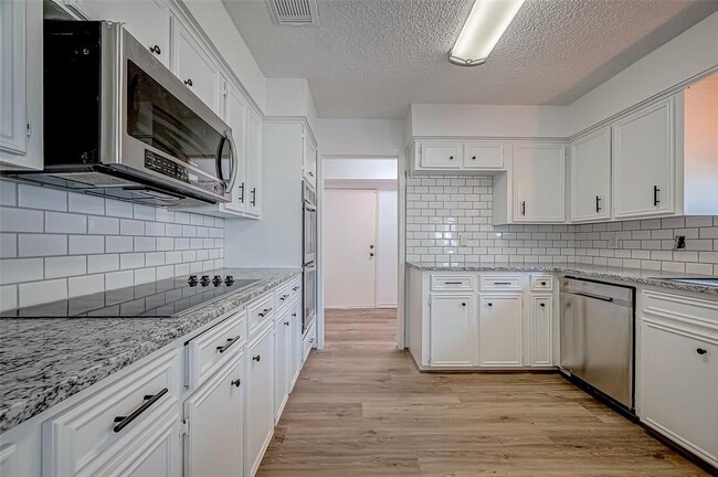 Building Photo - 14706 Dale Hollow Ln