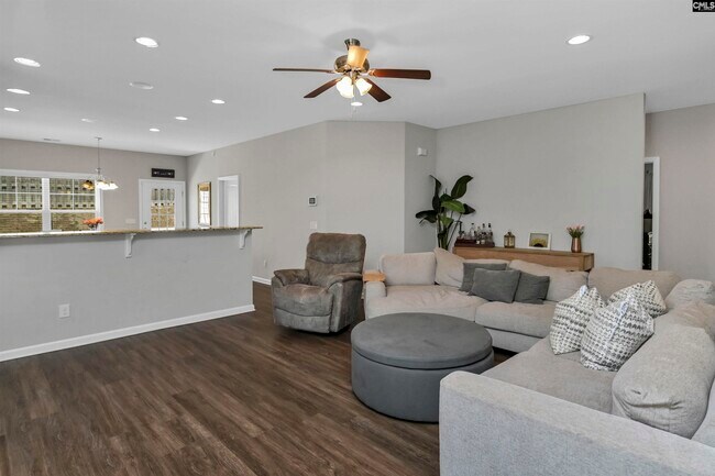 Building Photo - 836 Red Solstice Ct