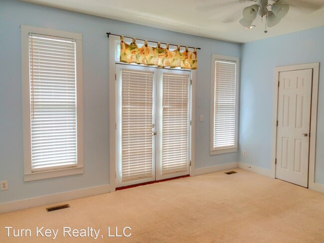 Building Photo - 3 br, 3.5 bath House - 86 North Hollow Alley