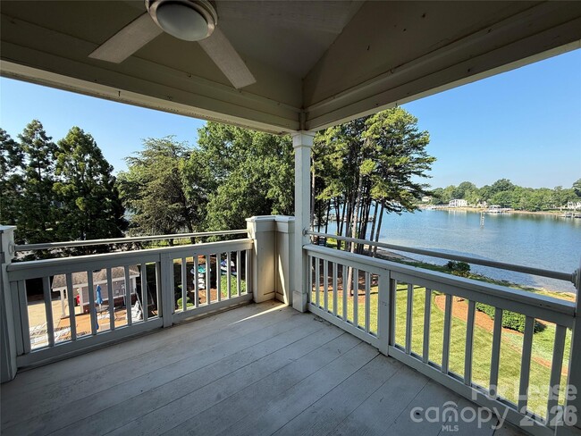 Building Photo - 7834 Village Harbor Dr