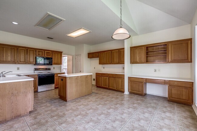 Building Photo - 4-BEDROOM IN WESTCREEK, NORTHSIDE ISD