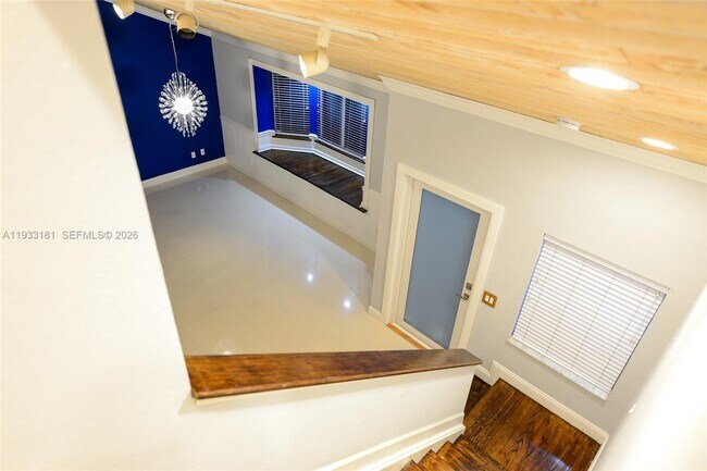 Building Photo - 14471 SW 139th Ave Cir W