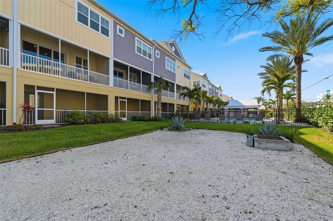 Building Photo - 2516 Coral Ct.