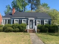 Building Photo - 208 W 21st St