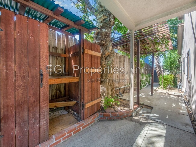 Building Photo - 22018 Dumetz Rd