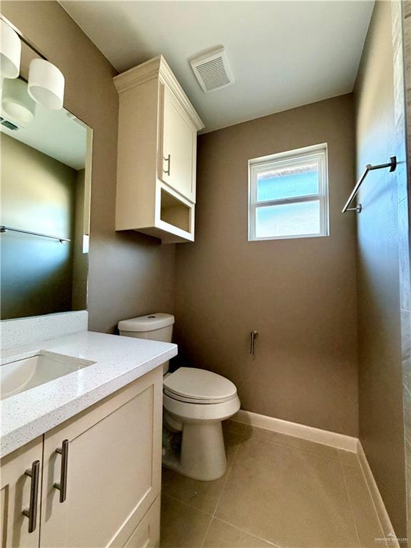 Building Photo - 23 Elmira Ave