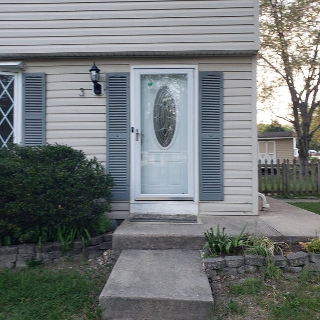 Building Photo - 3 Sagebrush Ct