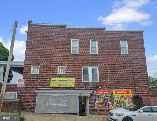 Building Photo - 3200 Normount Ave