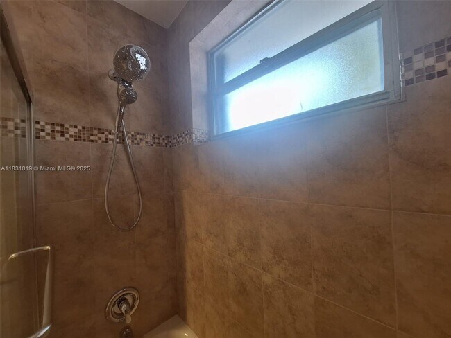 Building Photo - 22280 Timberly Dr