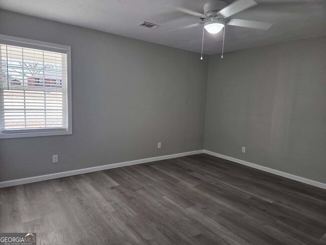 Building Photo - 311 Jerriel St