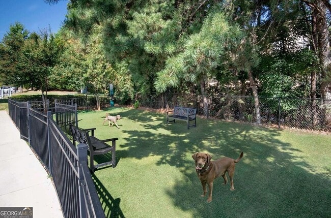 Building Photo - 2600 Milscott Dr