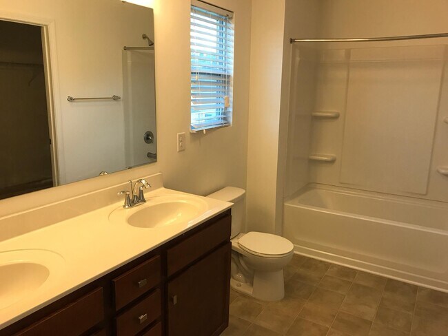 Building Photo - 10730 Derryrush Dr