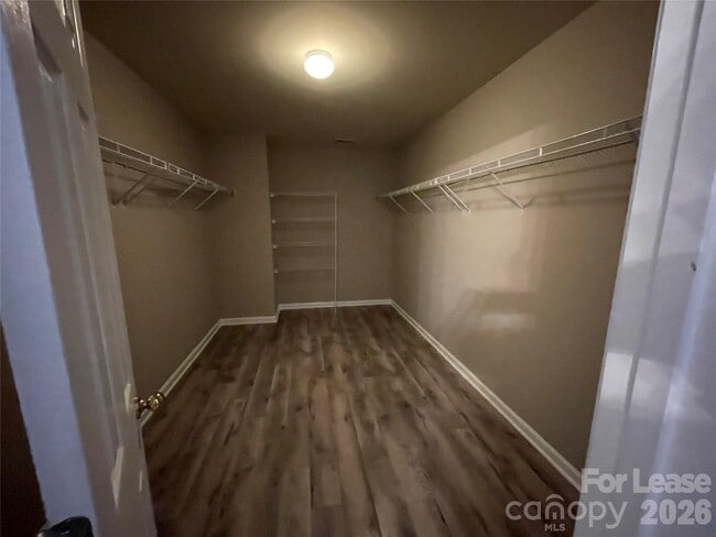 Building Photo - 6632 Centerline Dr