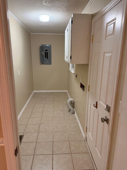 Building Photo - 280 Currituck Rd