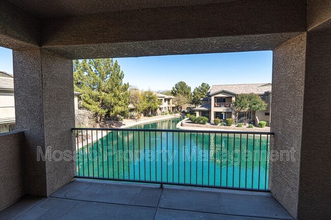 Building Photo - 705 W Queen Creek Rd