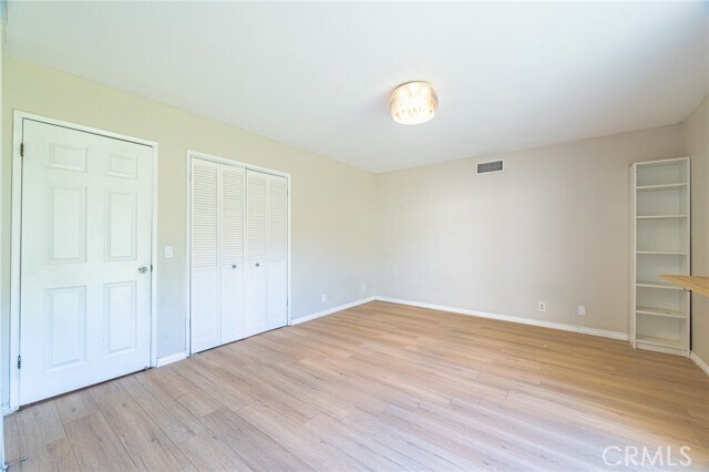 Building Photo - 20359 Lake Erie Dr