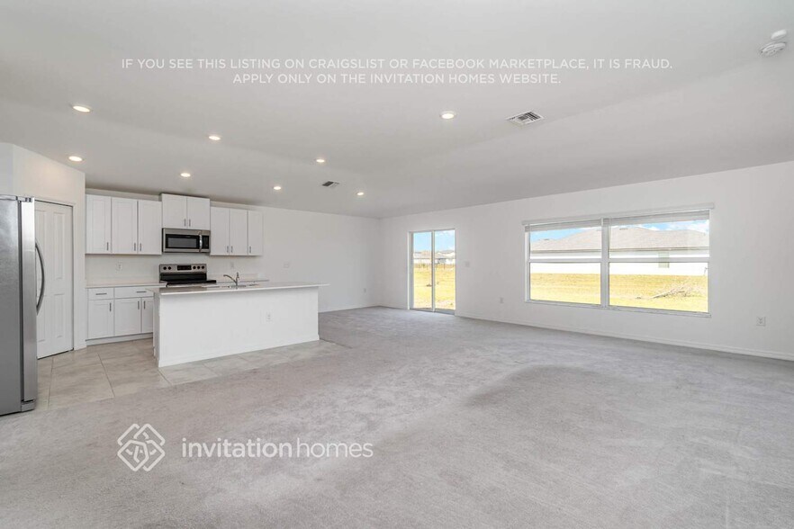 Building Photo - 4323 Palatina Way