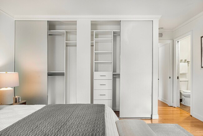 Building Photo - West San Jose home four bedrooms three baths with separate bedroom and full bath