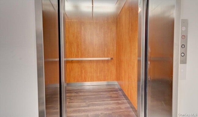 Building Photo - 157-161-161 Post Ave