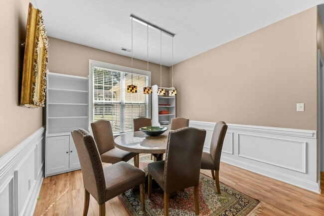 Building Photo - 3234 Austin Ave