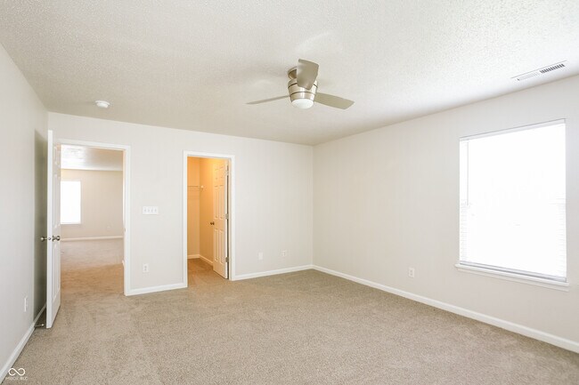 Building Photo - 6259 Dusty Laurel Dr