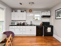 Building Photo - 1226 Adams St NE