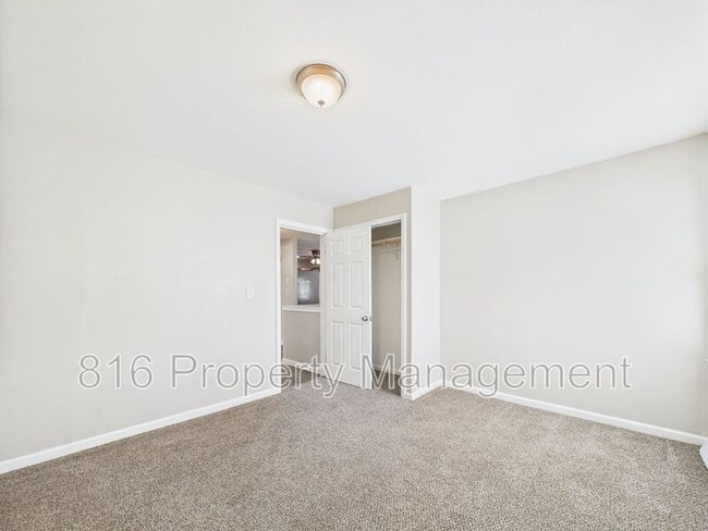 Building Photo - 4321 N Lister Ave