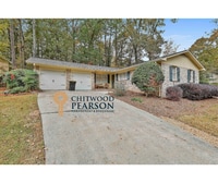 Building Photo - Renovated Peachtree City Ranch Close to Everything