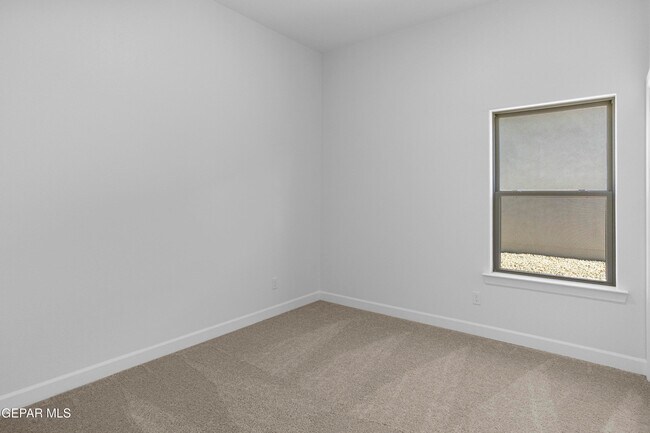 Building Photo - 232 Emerald Rock