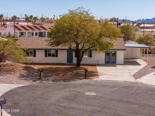Building Photo - 2150 Lake Havasu Plaza