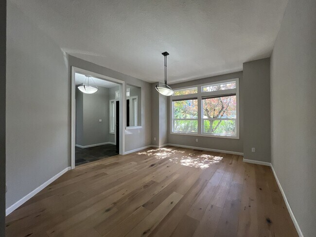 Building Photo - Beautifully Updated 3-Bedroom Bethany Home with Chef's Kitchen, Huge Bonus Room and Private Backyard