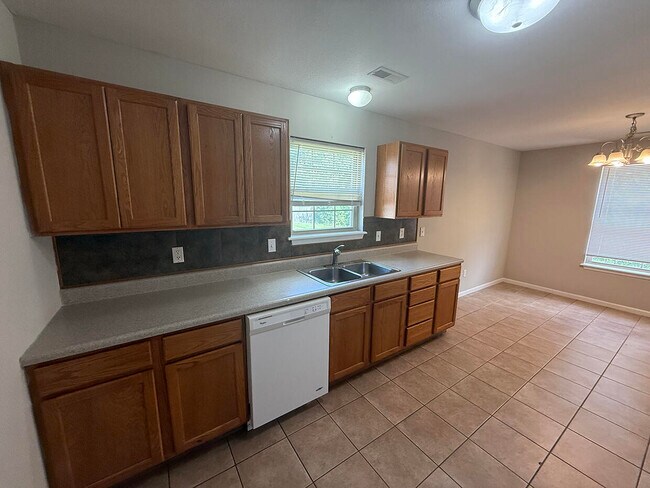 Building Photo - 1432 Bodie Dr