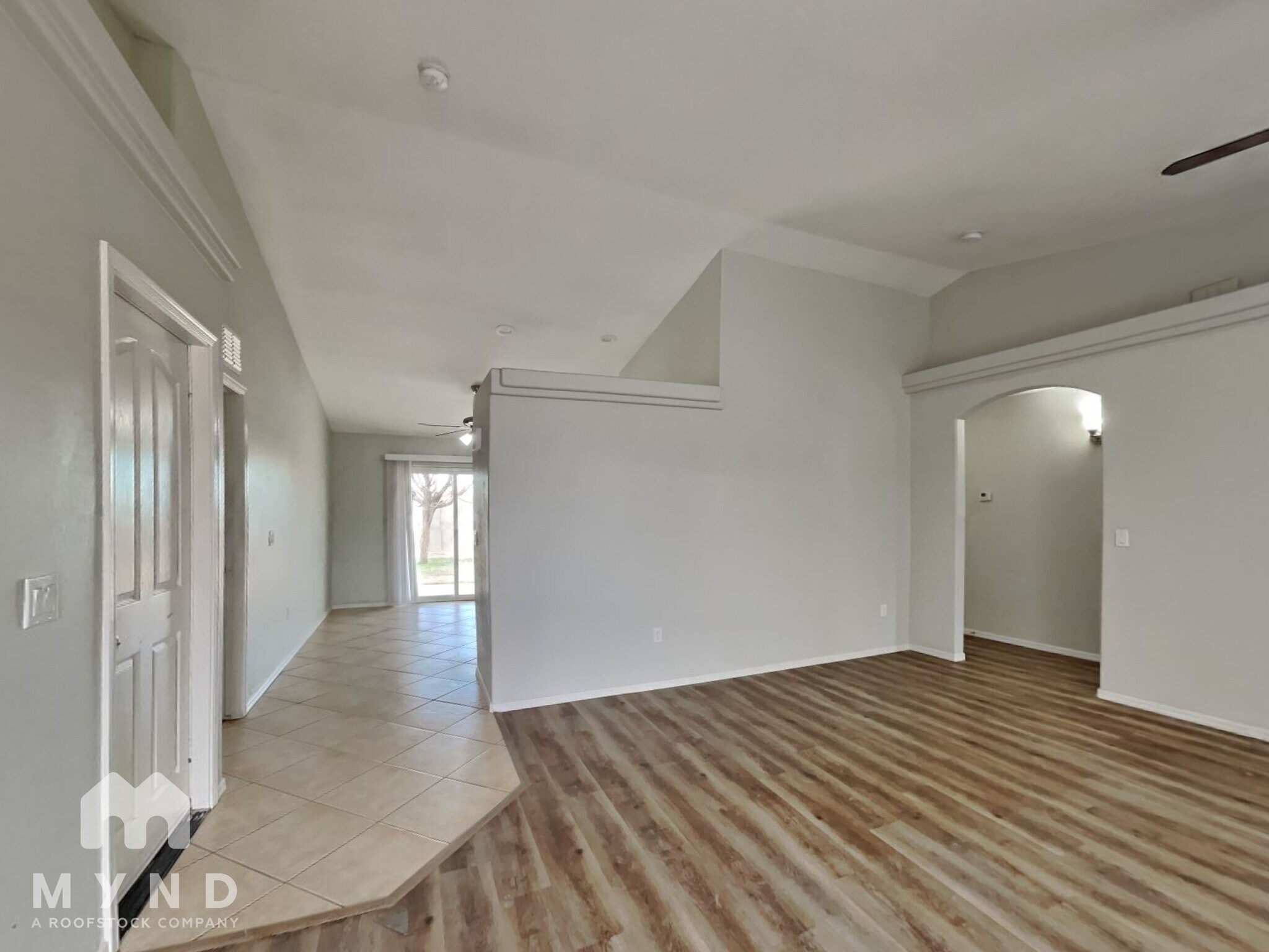 Building Photo - 14672 S Redondo Rd