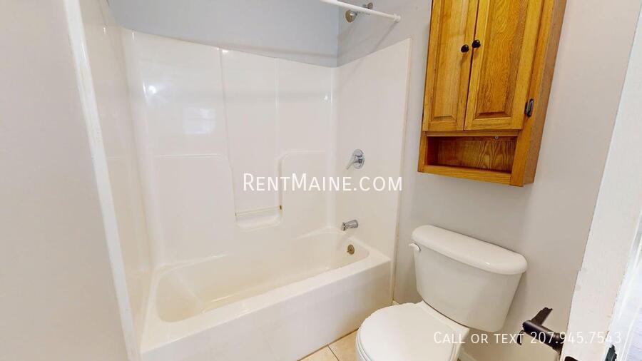 Building Photo - 1833 Hammond St