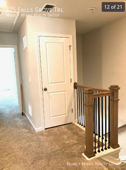 Building Photo - 825 Falls Grove Trl