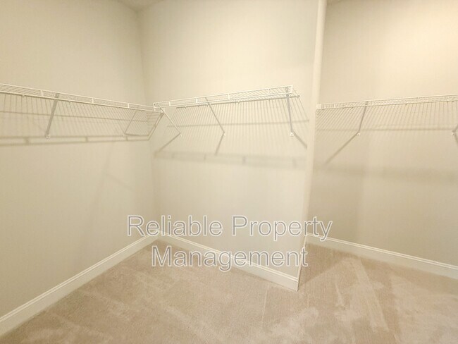 Building Photo - 536 Tanner Lk Ln