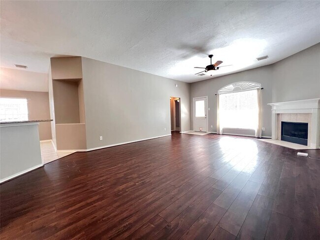 Building Photo - 67 N Merryweather Cir
