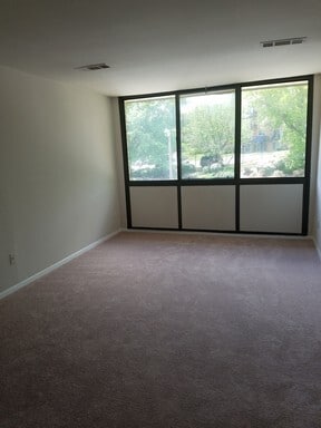 Building Photo - 491 N Armistead St