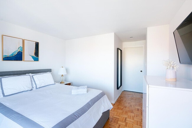 Building Photo - 87 Columbus Ave