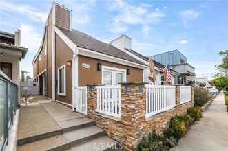 Building Photo - 620 18th St