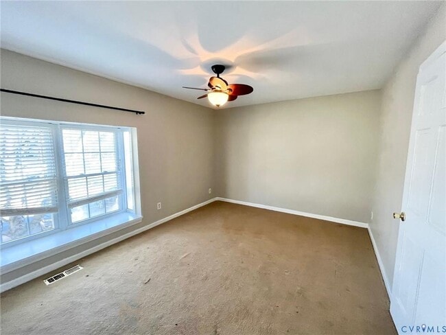 Building Photo - 18 Skipwith Green Cir